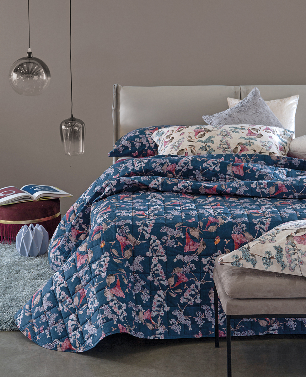 Bedspread Campanula queen bed