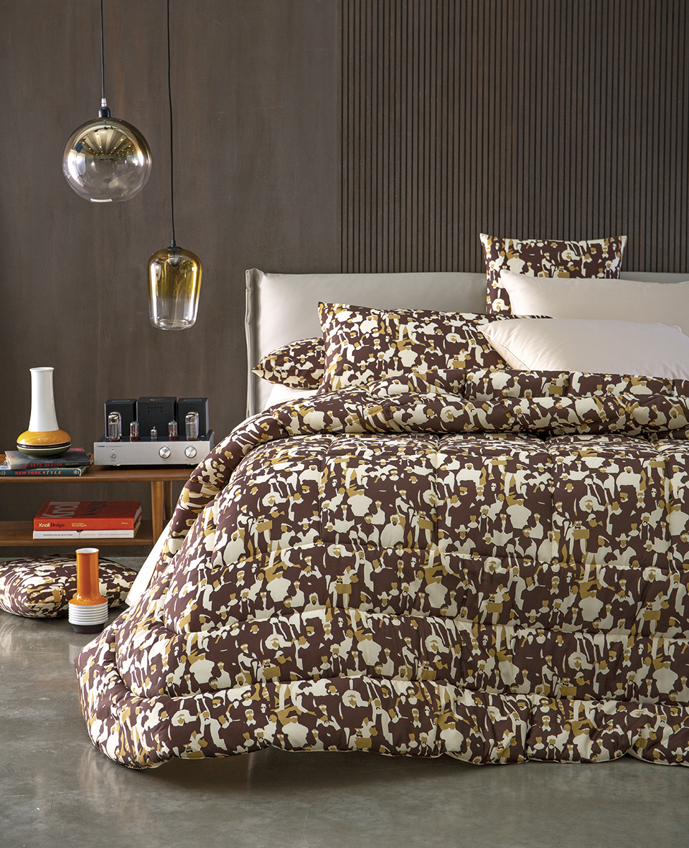 Comforter Chelsea queen bed