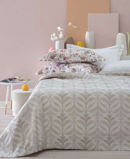 Unquilted bedspread Majestic double bed
