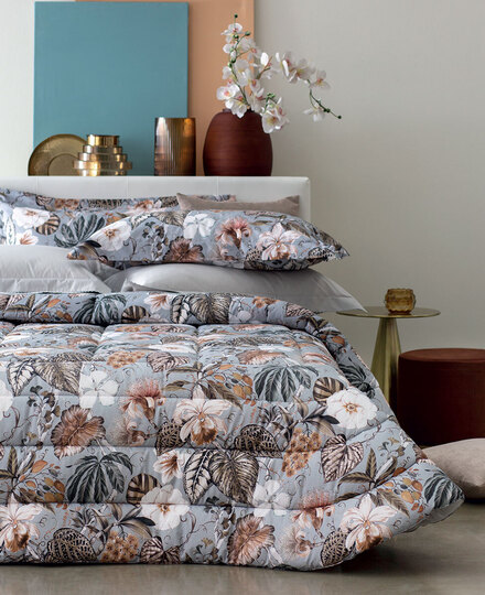 Comforter Aurelia