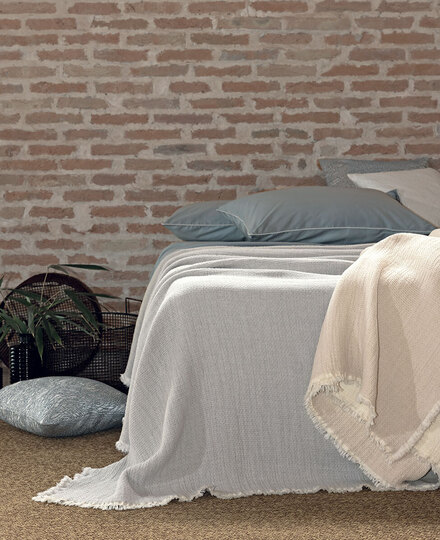 Unquilted bedspread Ostuni