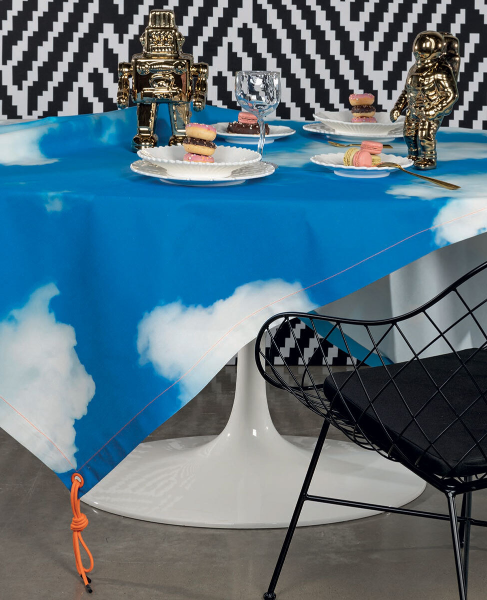 Tablecloth Nuvole 160x230