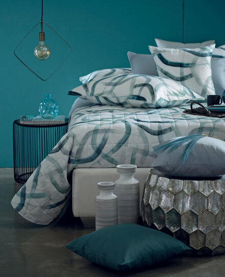 Bedspread Graffiti